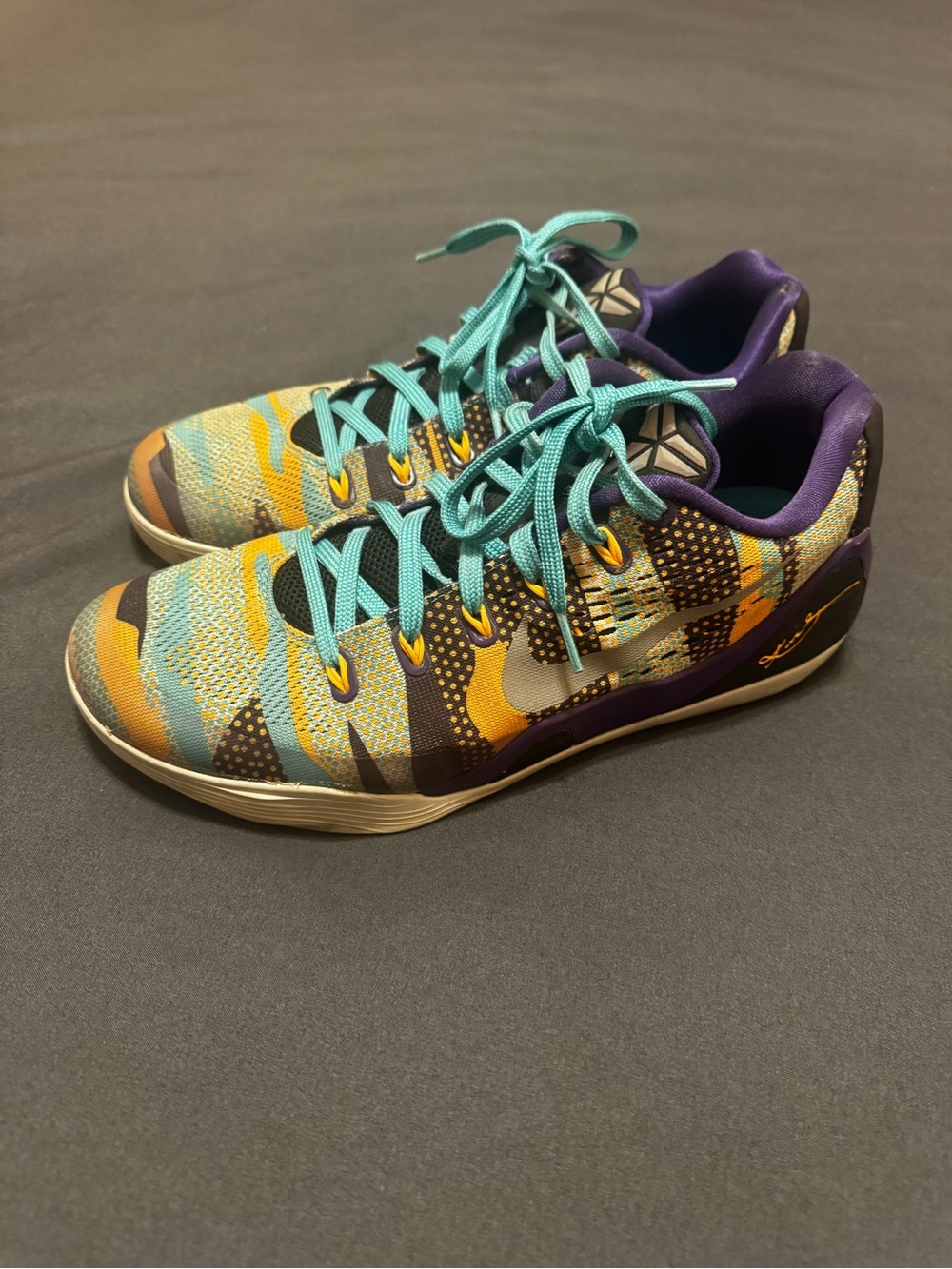 Nike Kobe Bryant Men's Multicolor Turquoise Yellow Purple Sneakers